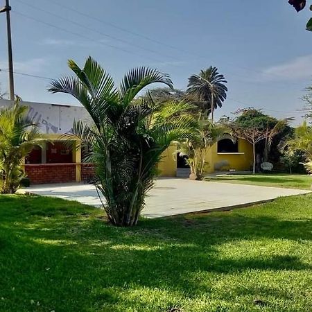 Villa Hospedaje Chanchan Cultural Lodge トルヒーリョ エクステリア 写真