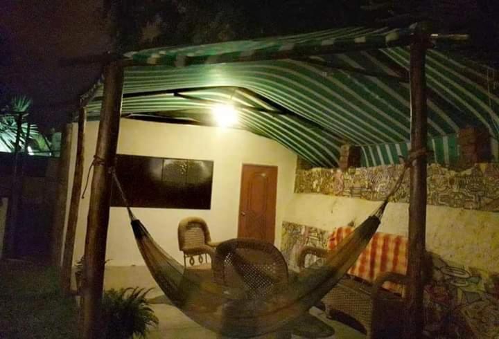 Villa Hospedaje Chanchan Cultural Lodge トルヒーリョ エクステリア 写真