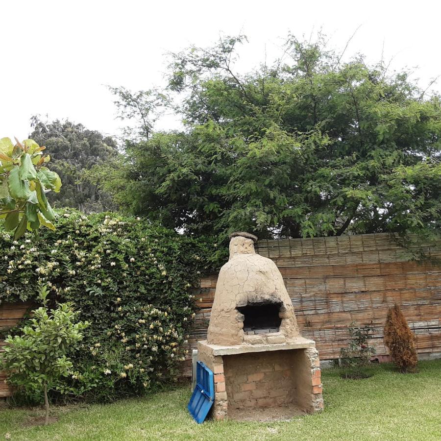 Villa Hospedaje Chanchan Cultural Lodge トルヒーリョ エクステリア 写真