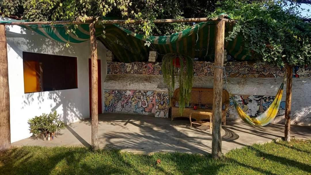 Villa Hospedaje Chanchan Cultural Lodge トルヒーリョ エクステリア 写真