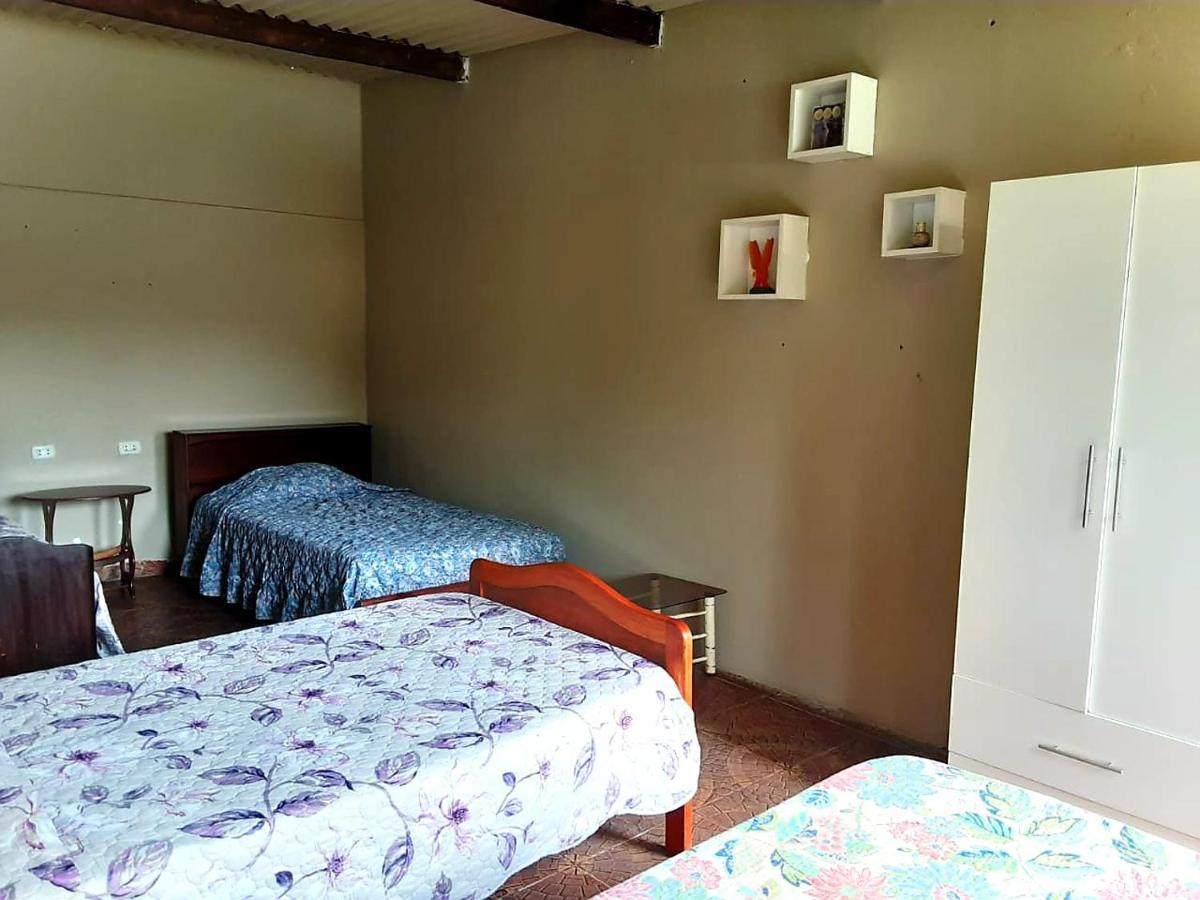 Villa Hospedaje Chanchan Cultural Lodge トルヒーリョ エクステリア 写真